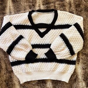 Black & Cream V-Neck Stripe Sweater - Women's